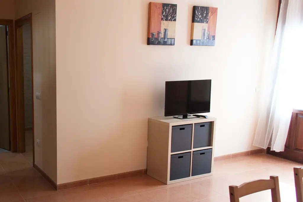 Apartamento Cabriel salón - Apartamentos Guadalaviar