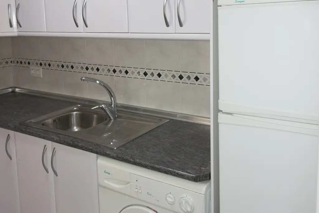 Apartamento Gallo cocina - Apartamentos Guadalaviar