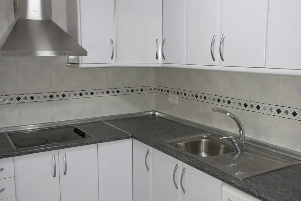 Apartamento Gallo cocina - Apartamentos Guadalaviar