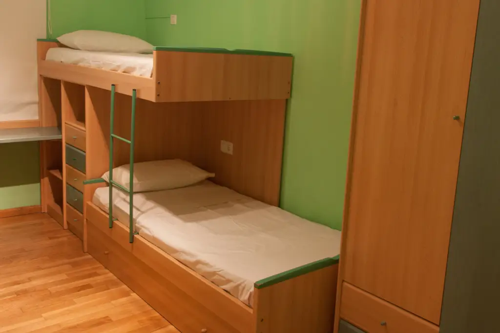 Apartamento Tajo habitación litera - Apartamentos Guadalaviar